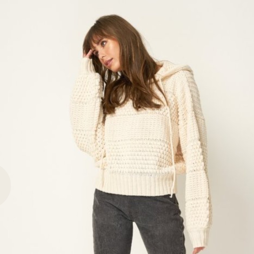 Rue Stiic cream cropped Amelia knit hoodie sweater